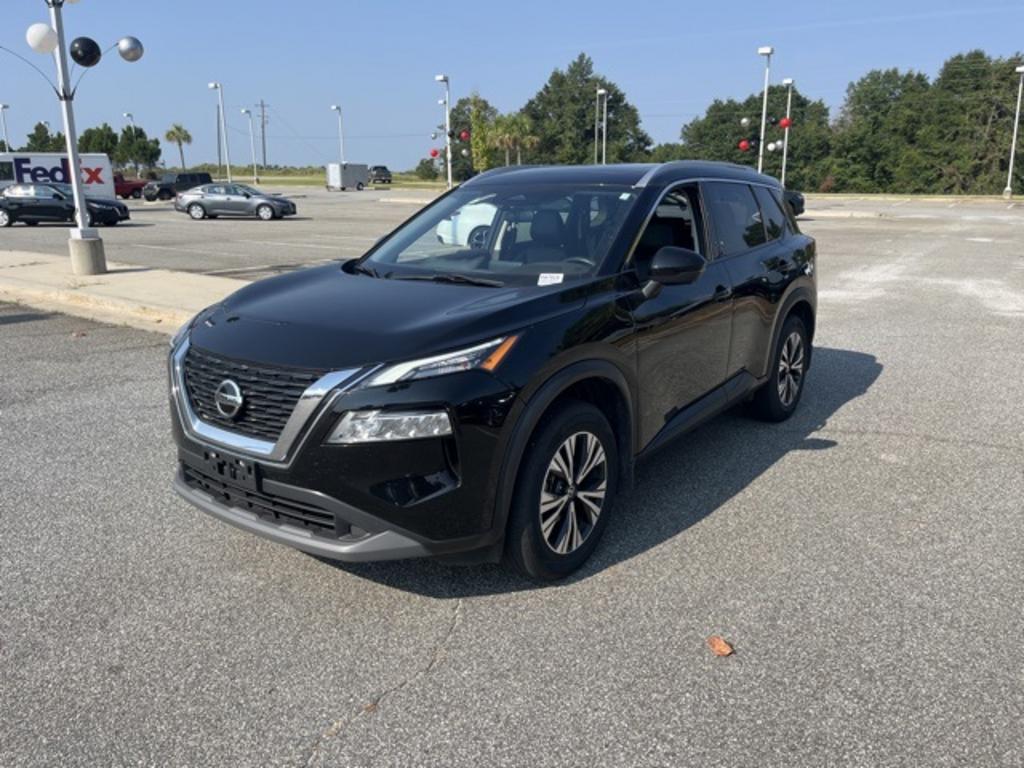 2021 Nissan Rogue - $27,500