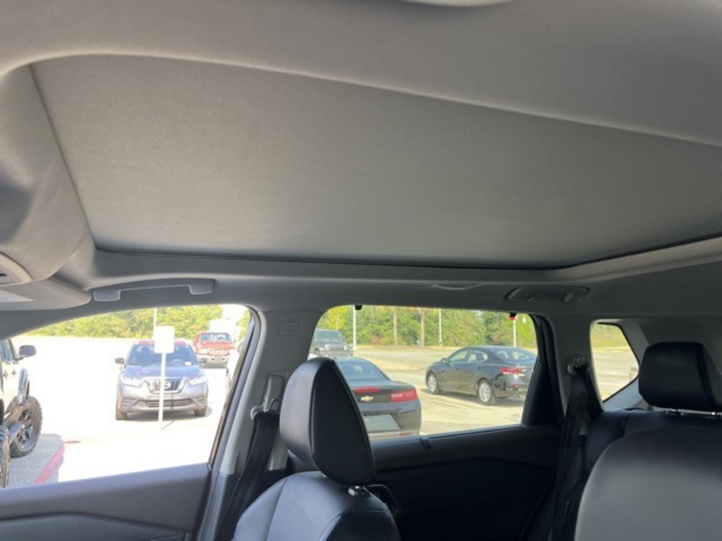2021 Nissan Rogue - $27,500