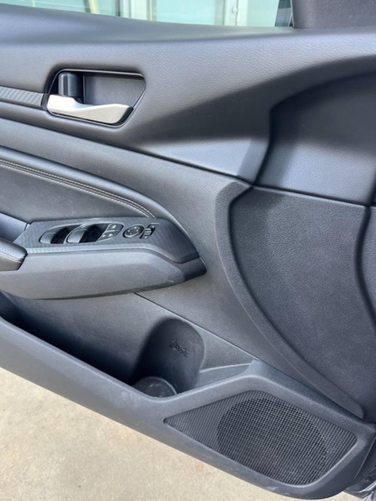 2020 Nissan Altima - $21,000