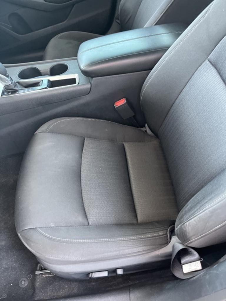 2020 Nissan Altima - $21,000