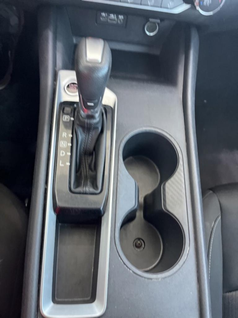 2020 Nissan Altima - $21,000