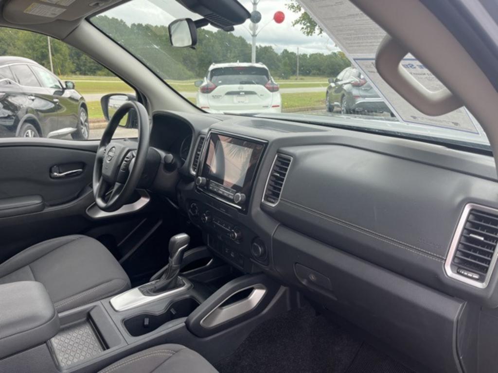 2022 Nissan Frontier - $30,000
