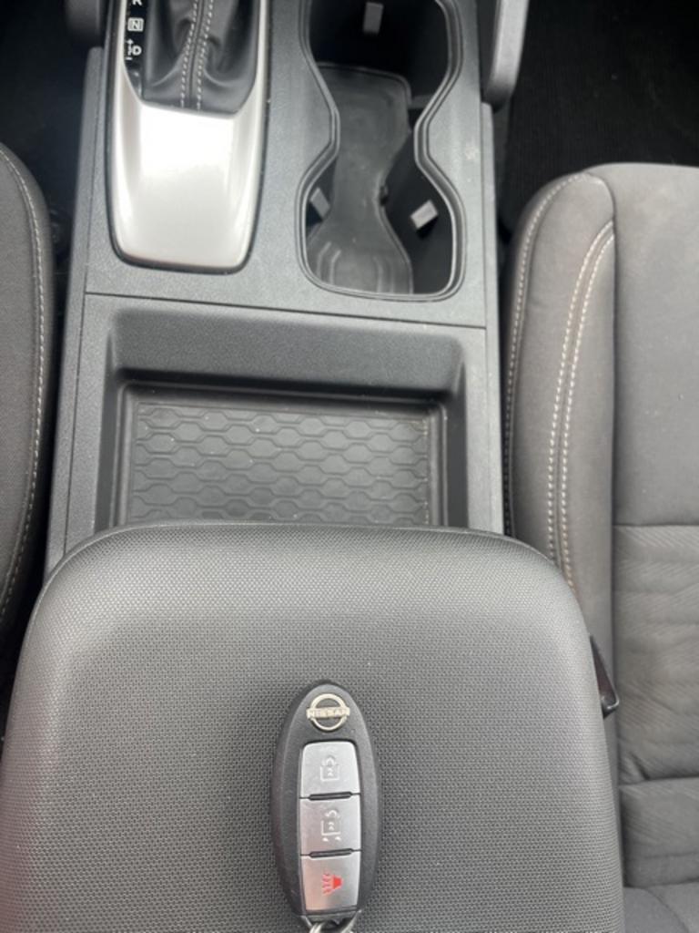 2022 Nissan Frontier - $30,000