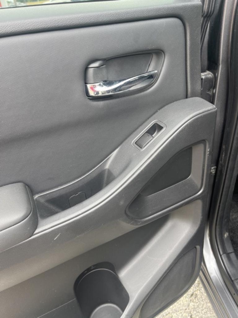 2022 Nissan Frontier - $30,000