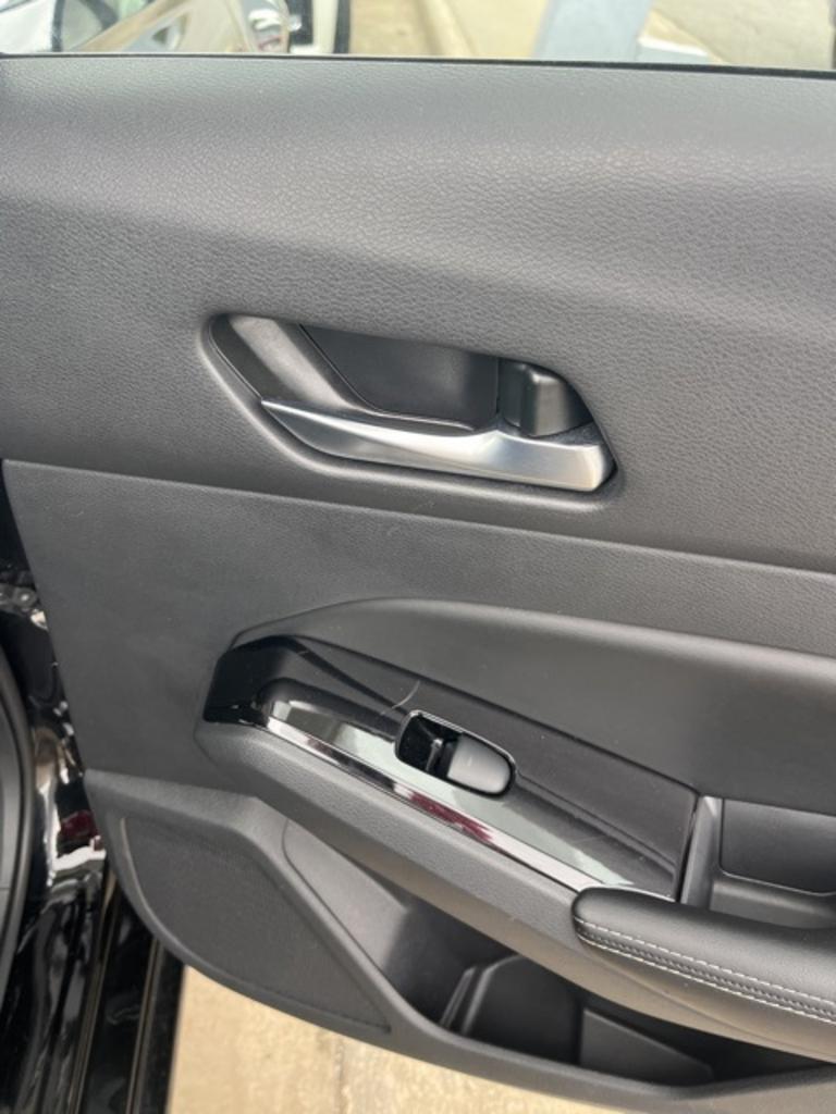2022 Nissan Altima - $23,000