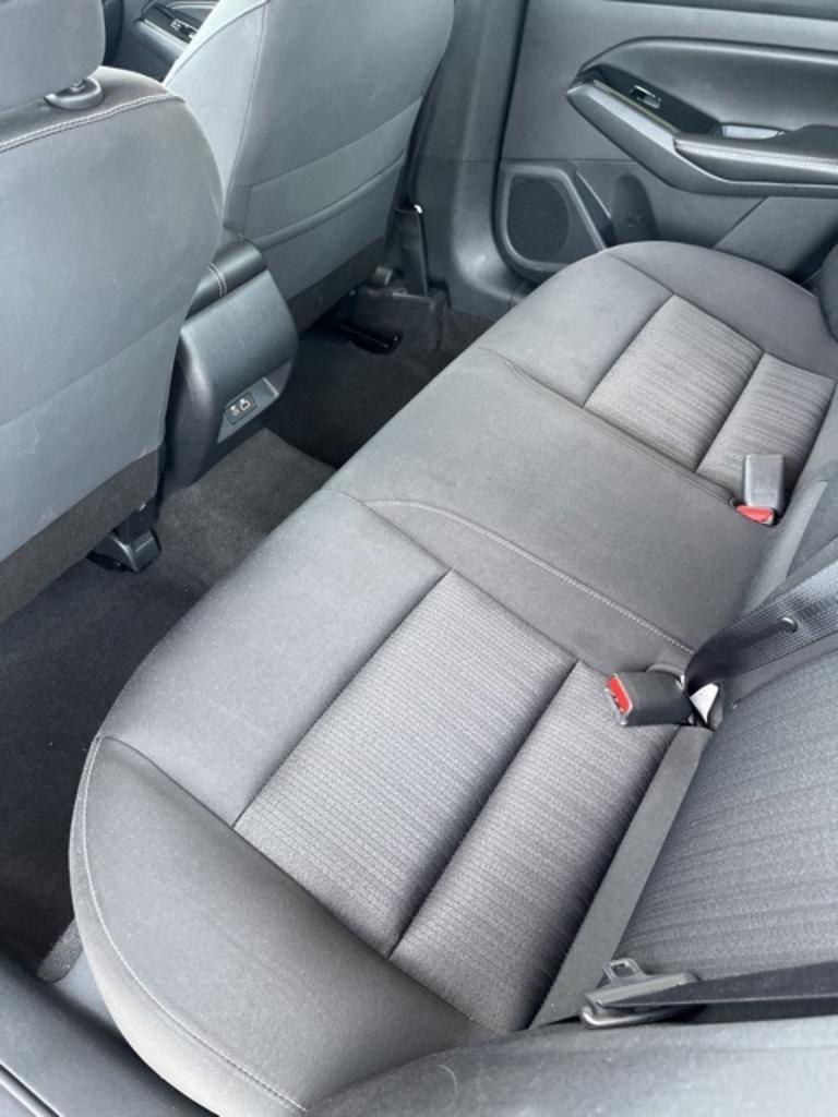 2022 Nissan Altima - $22,000