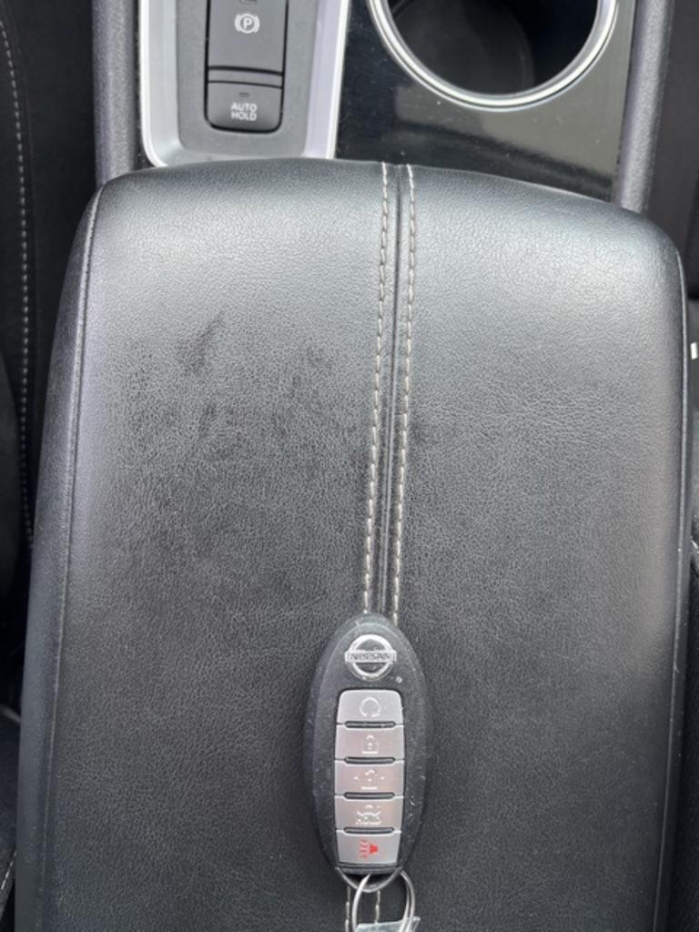 2022 Nissan Altima - $22,000