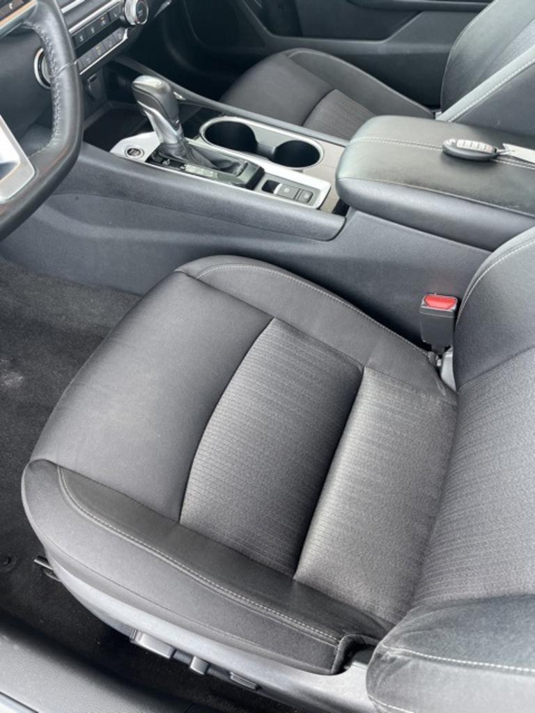 2022 Nissan Altima - $22,000
