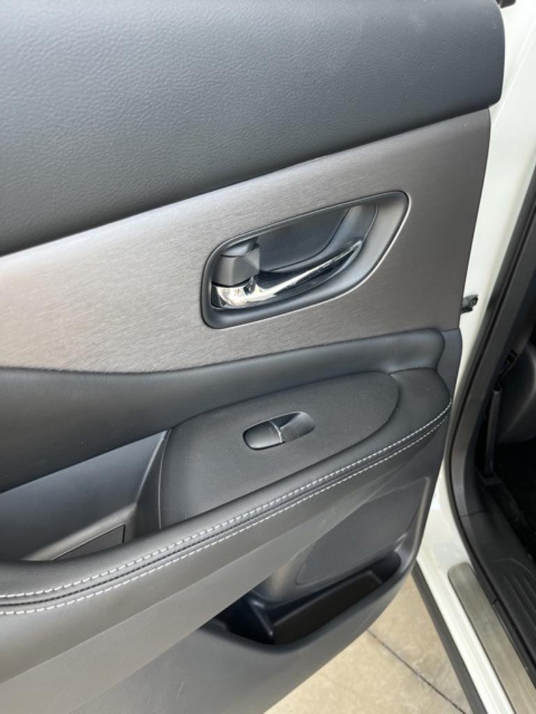 2023 Nissan Murano - $38,000