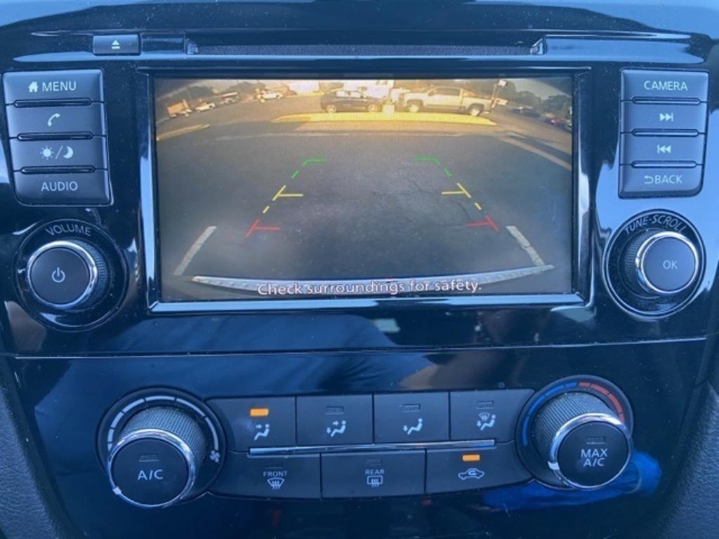 2019 Nissan Rogue - $17,500