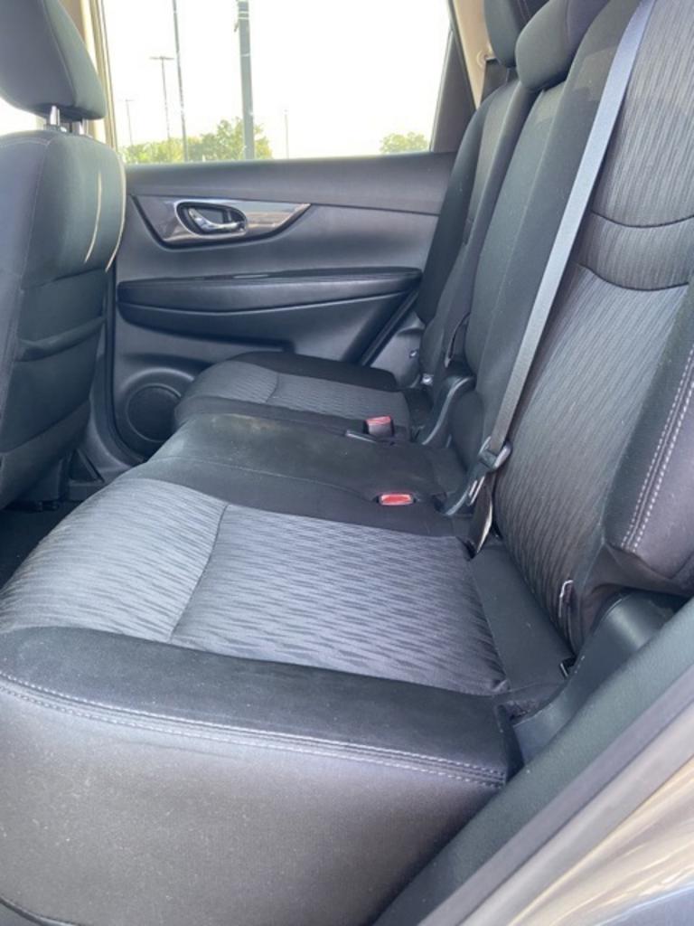 2019 Nissan Rogue - $17,500
