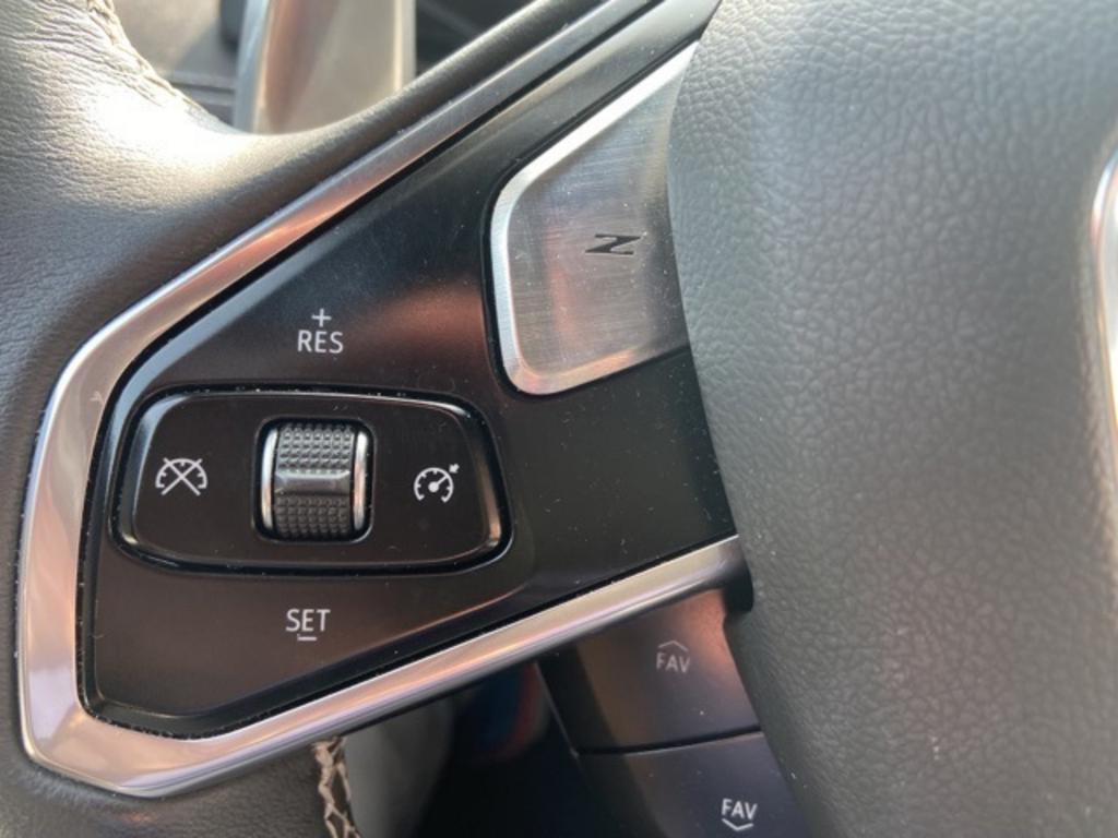 2022 Chevrolet Express Passenger LS photo 31