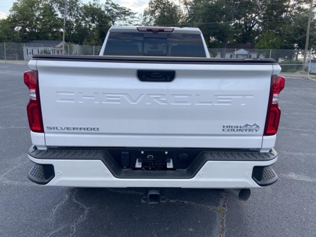 2022 Chevrolet Silverado 2500HD - $72,000