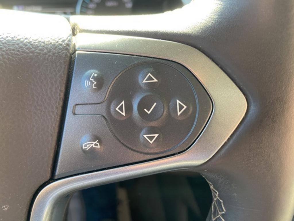 2015 Chevrolet Suburban - $23,000