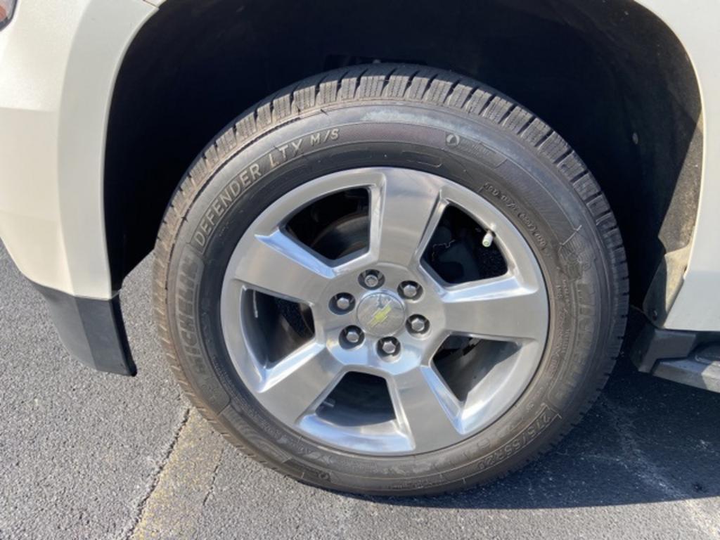 2015 Chevrolet Suburban - $23,000