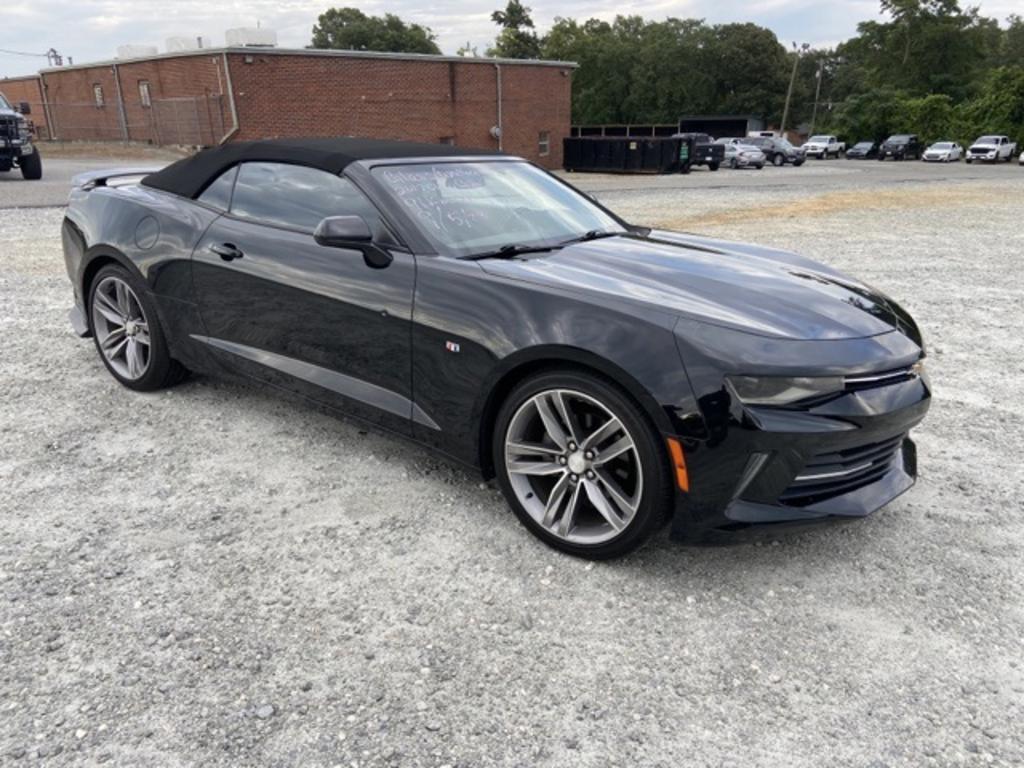 2017 Chevrolet Camaro 1LT photo