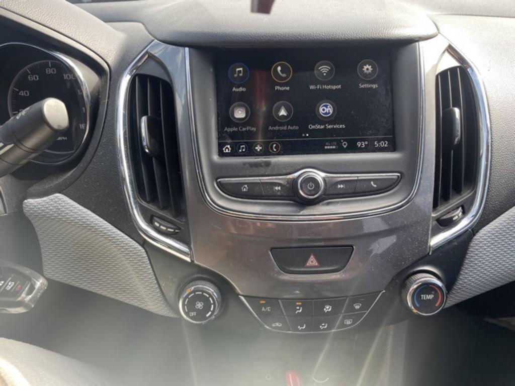 2019 Chevrolet Cruze - $14,500