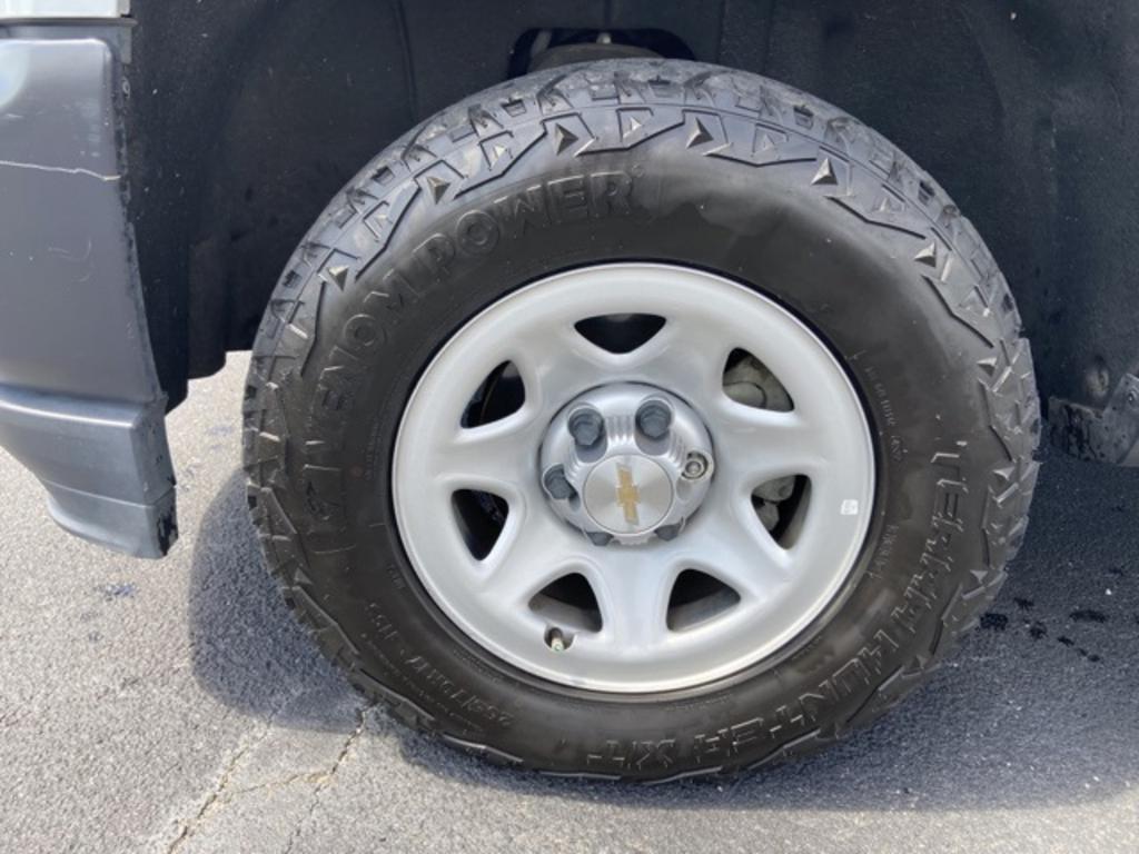 2018 Chevrolet Silverado 1500 WT photo