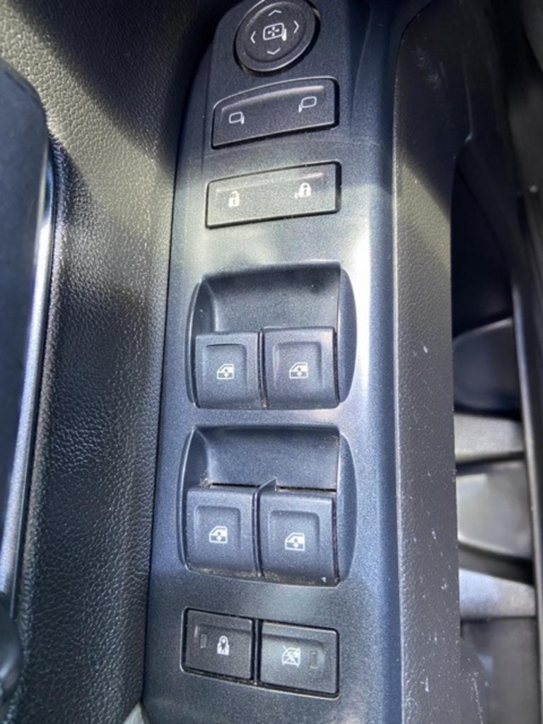 2018 Chevrolet Silverado 1500 WT photo
