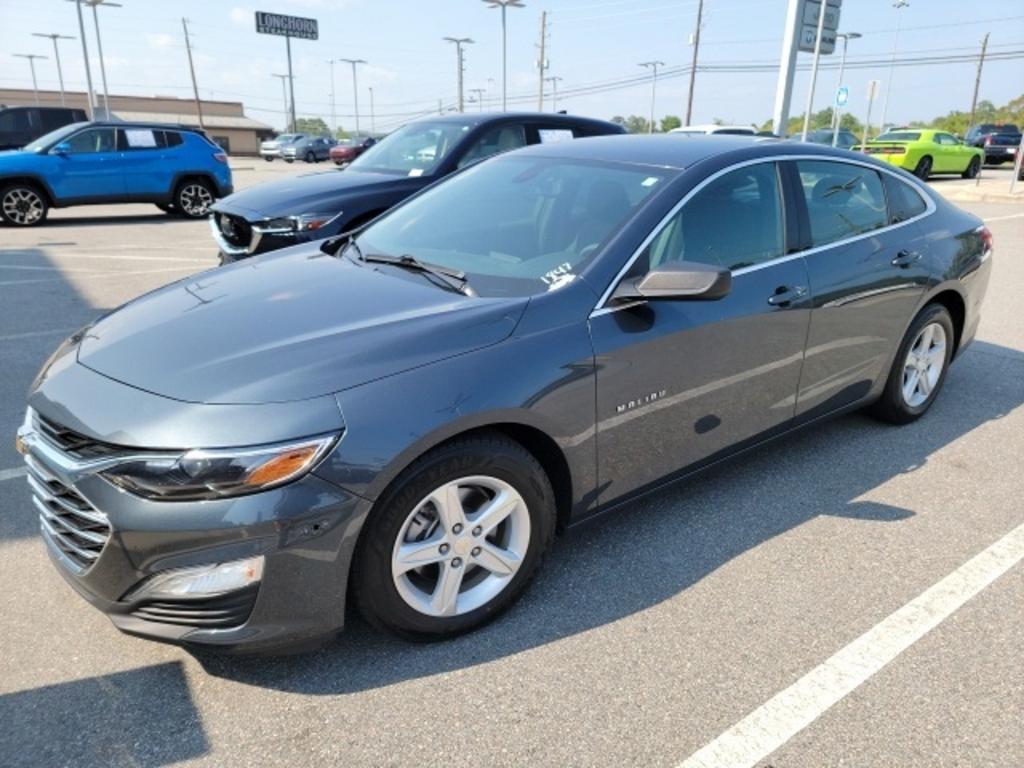 2020 Chevrolet Malibu - $21,000