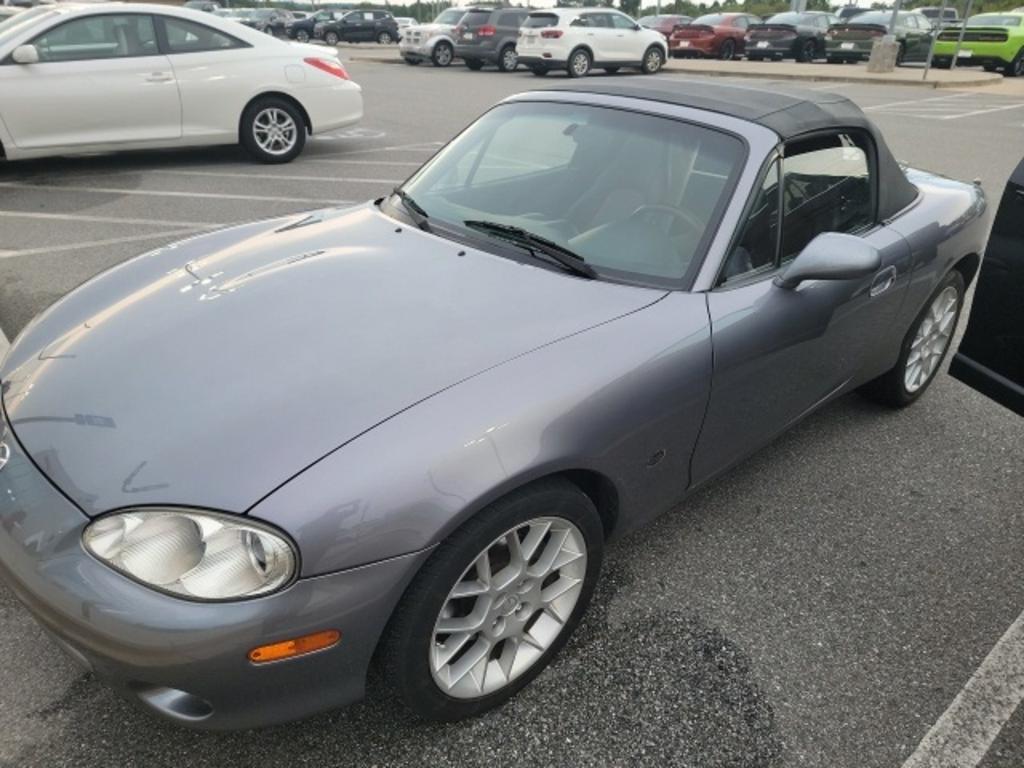 2002 MAZDA MX-5 - $12,000