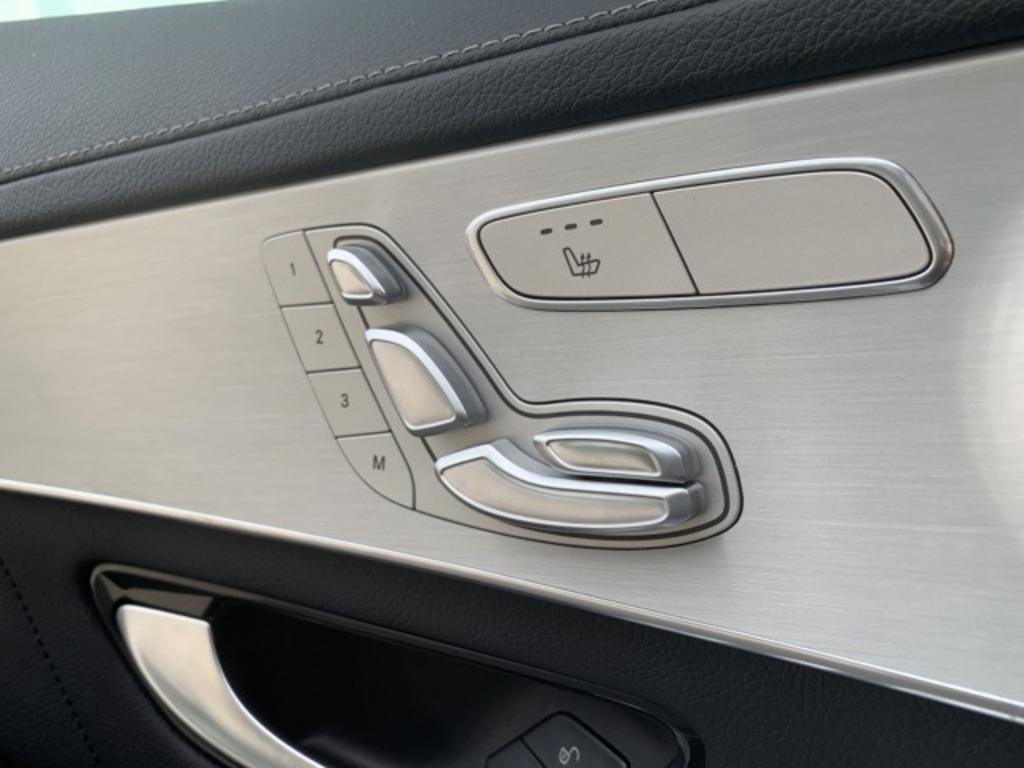 2019 Mercedes-Benz C-Class - $29,000