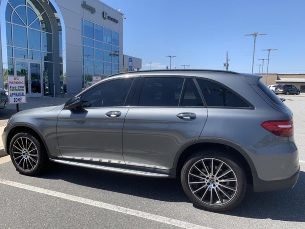 2019 Mercedes-Benz C-Class - $29,000
