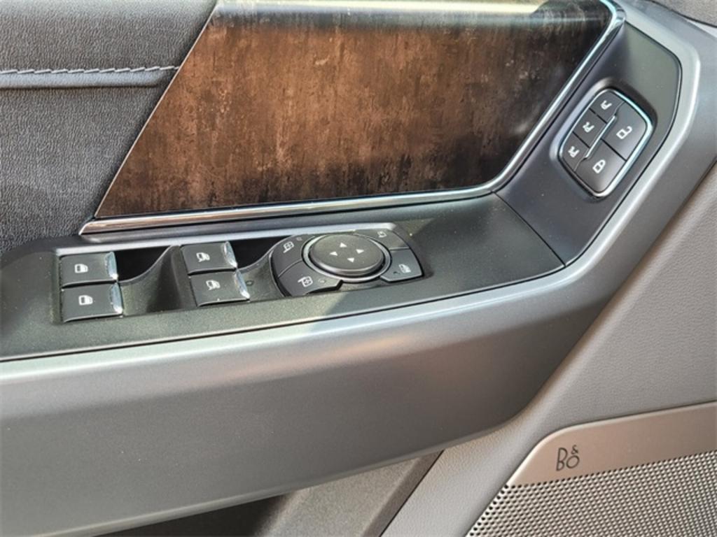 2022 Ford F-150 - $59,988