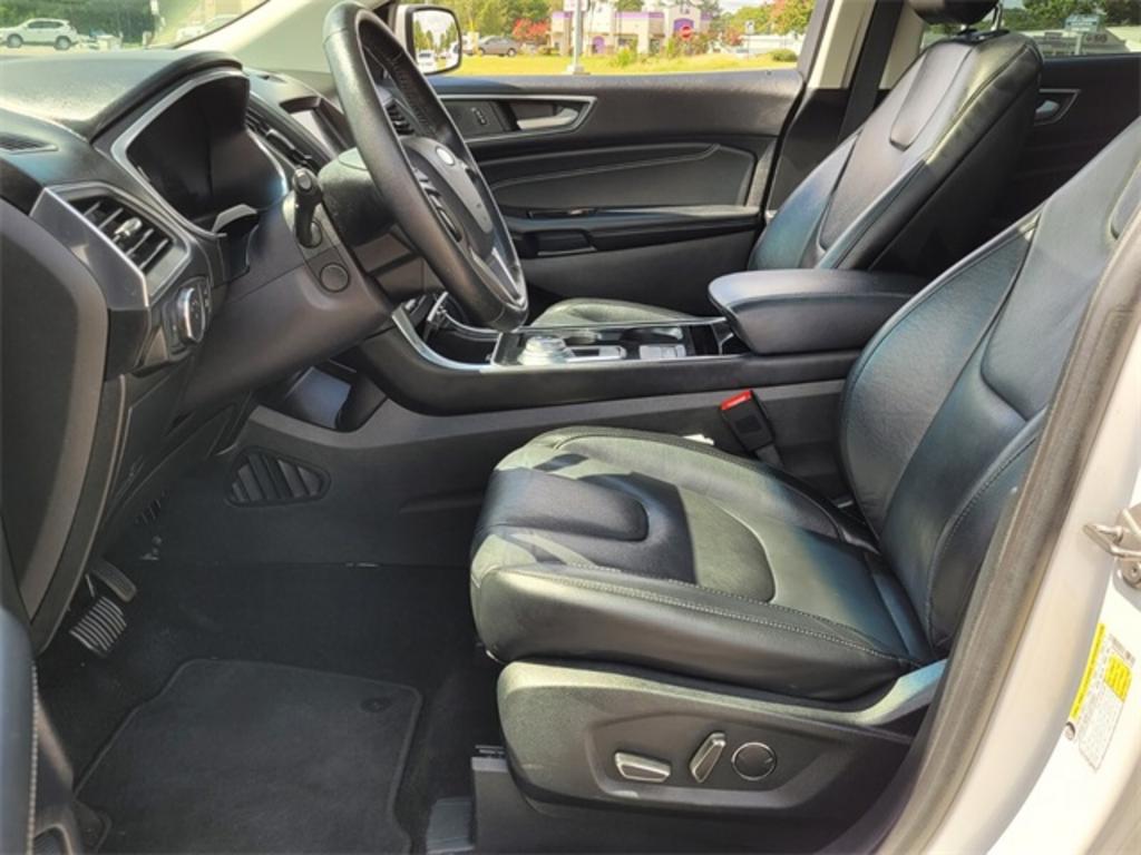 2019 Ford Edge - $23,988
