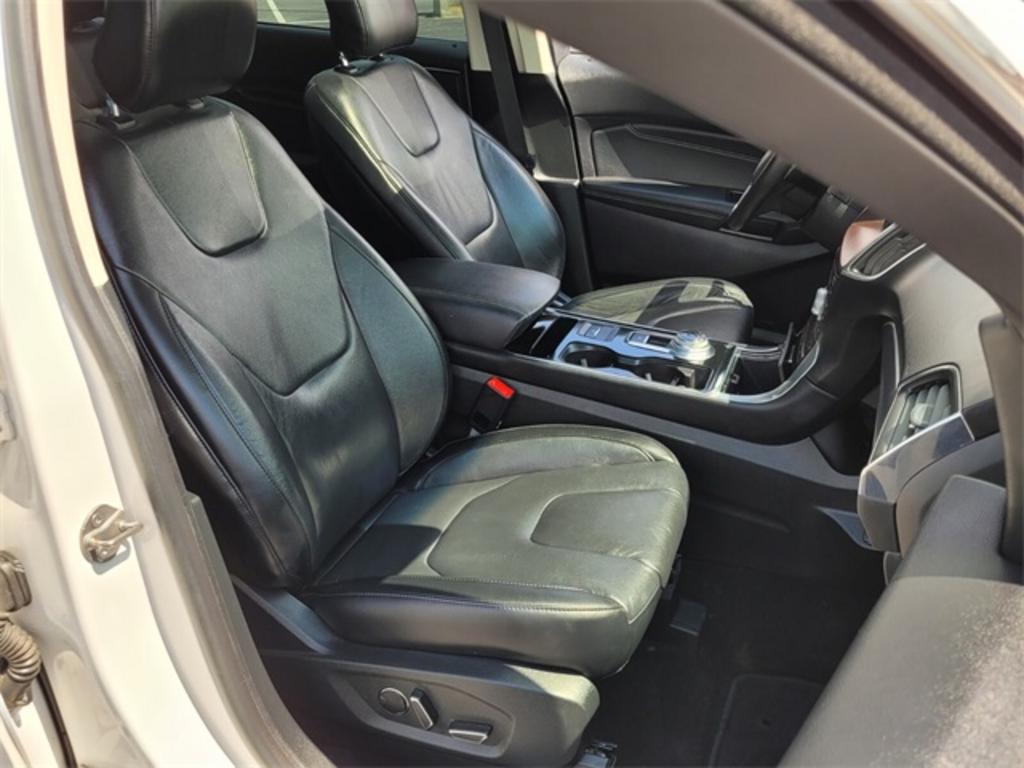2019 Ford Edge - $23,988