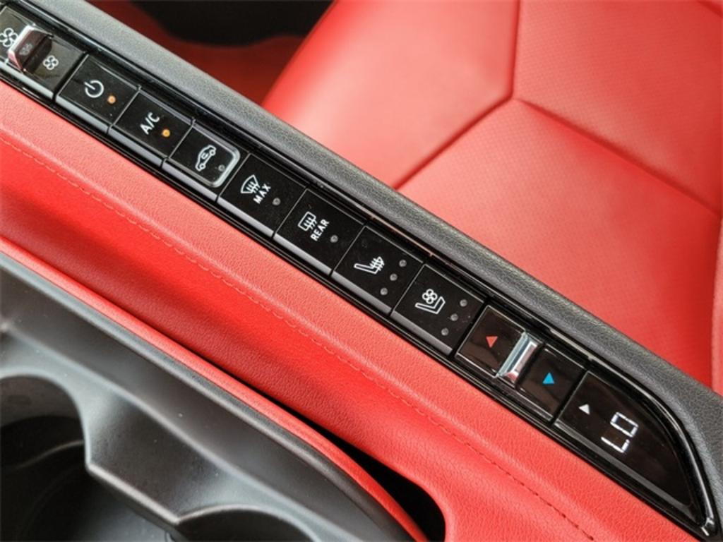 2020 Chevrolet Corvette - $79,988