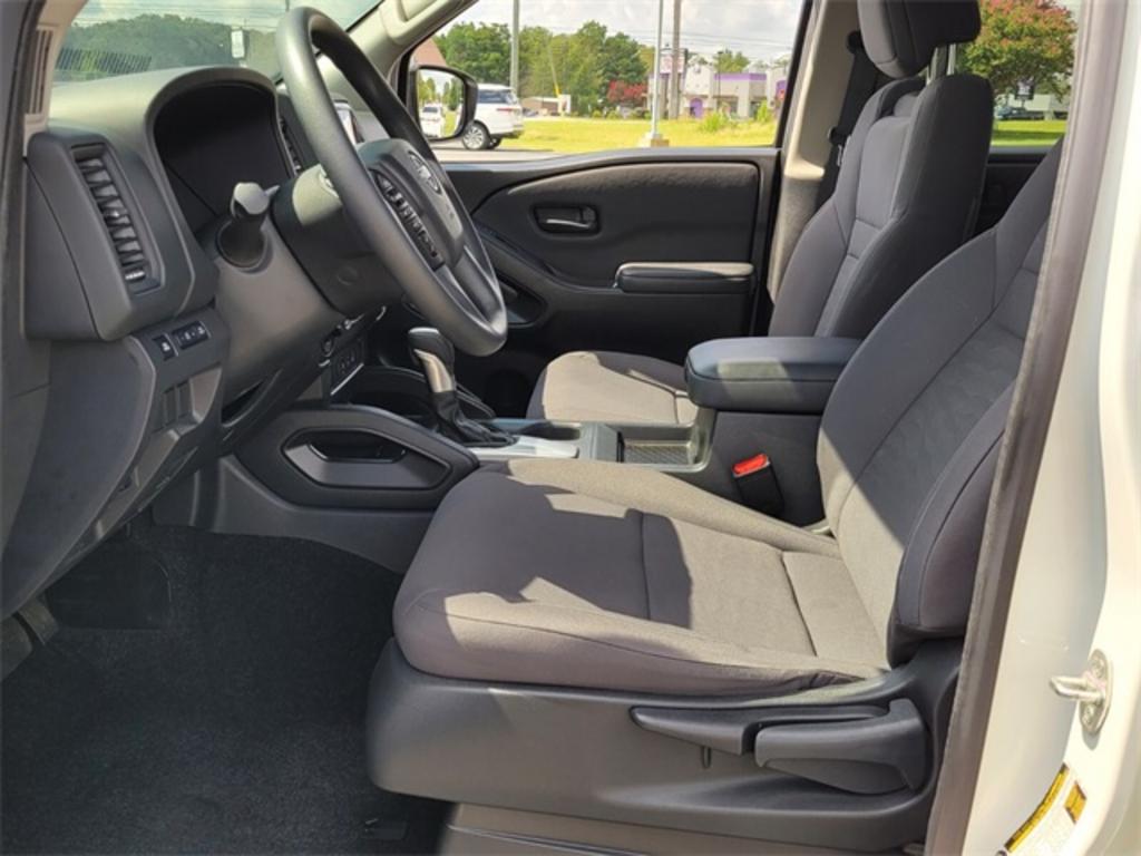 2022 Nissan Frontier - $31,988