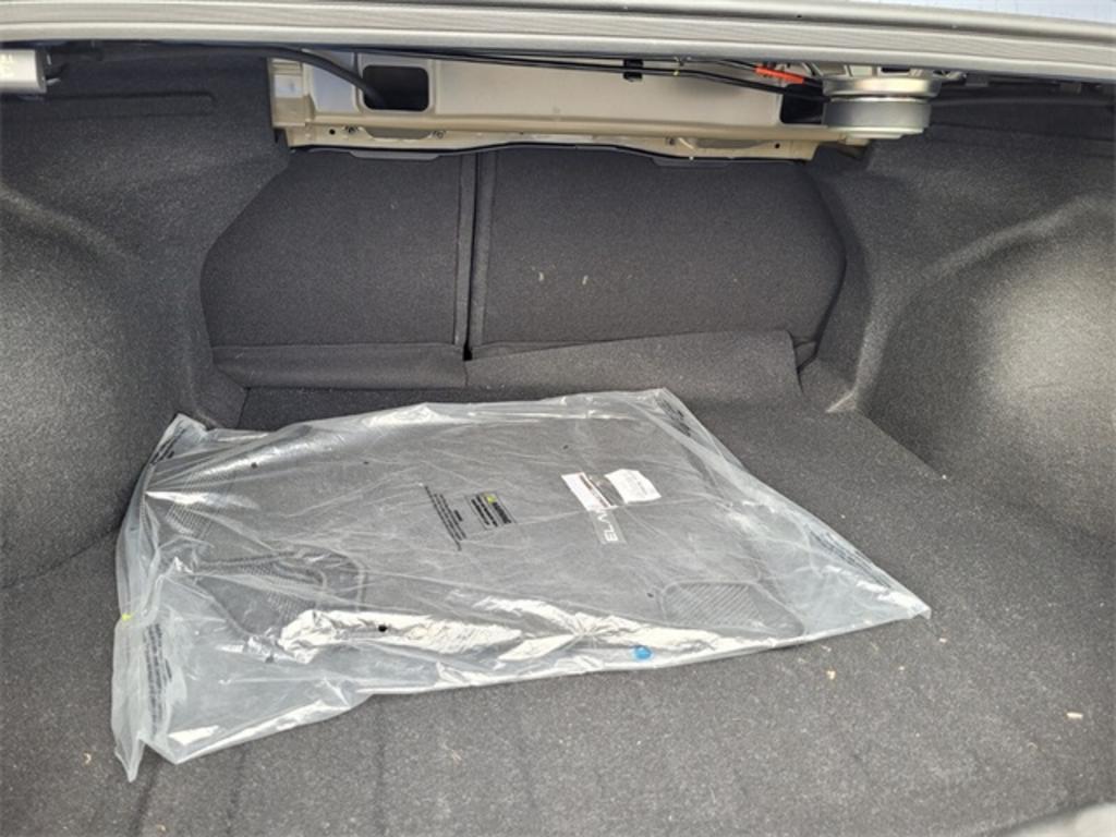 2023 Hyundai Elantra Limited photo