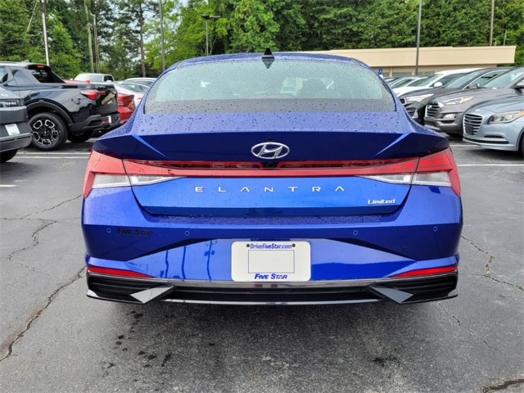 2023 Hyundai Elantra Limited photo