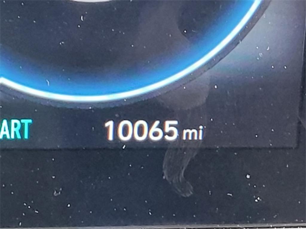 2023 Hyundai Elantra - $25,000