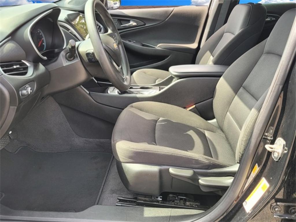 2019 Chevrolet Malibu - $19,000