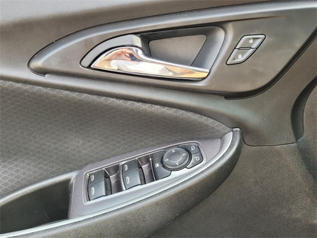 2019 Chevrolet Malibu - $19,000