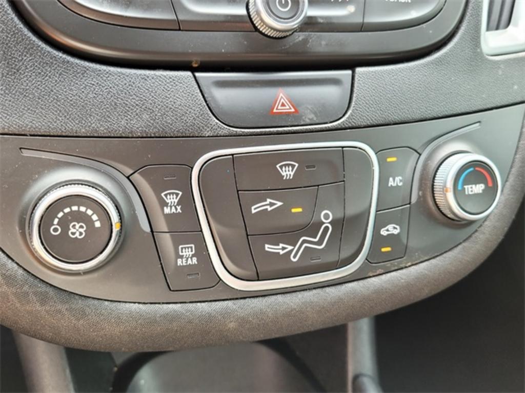2019 Chevrolet Malibu - $19,000