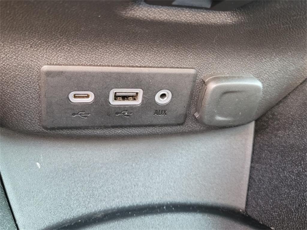 2019 Chevrolet Malibu - $19,000