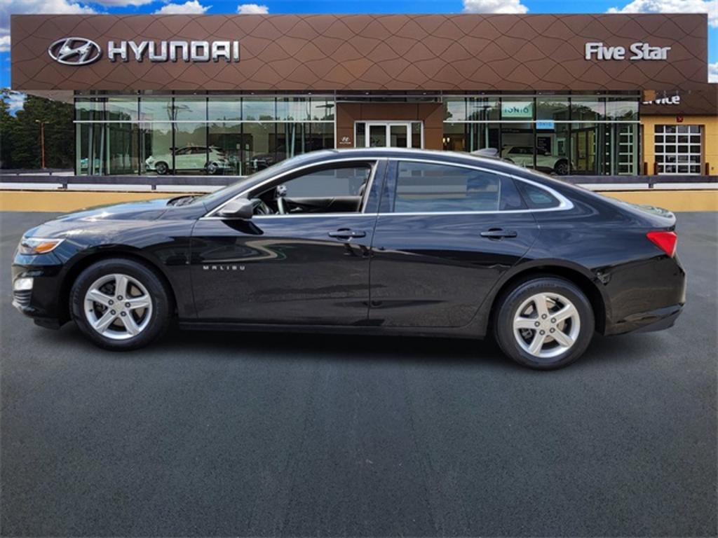 2019 Chevrolet Malibu - $19,000