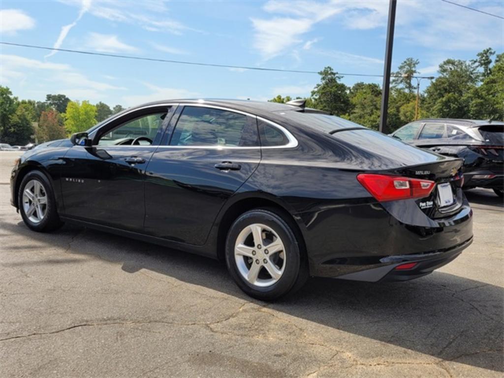 2019 Chevrolet Malibu - $19,000