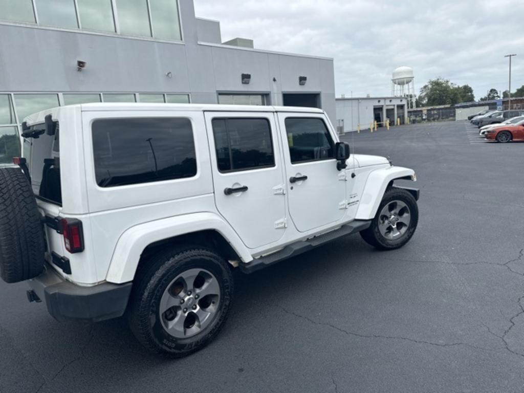 2017 Jeep Wrangler - $27,000