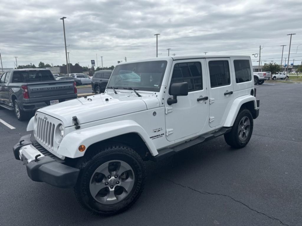 2017 Jeep Wrangler - $27,000