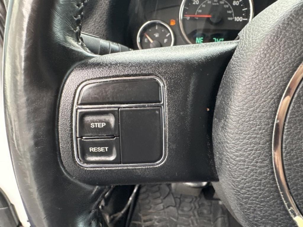 2017 Jeep Wrangler - $27,000