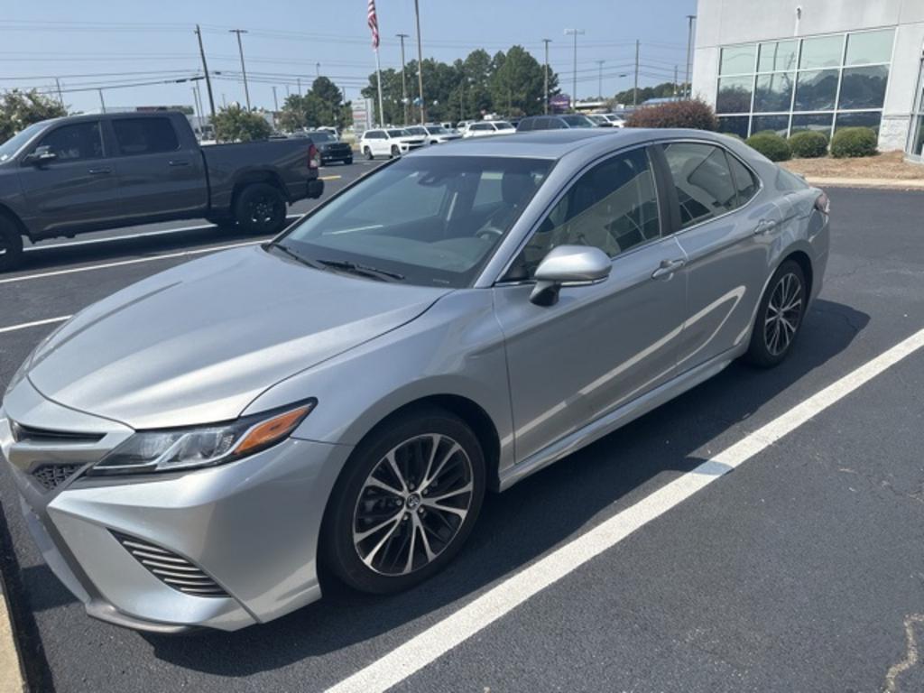 2018 Toyota Camry - $22,000