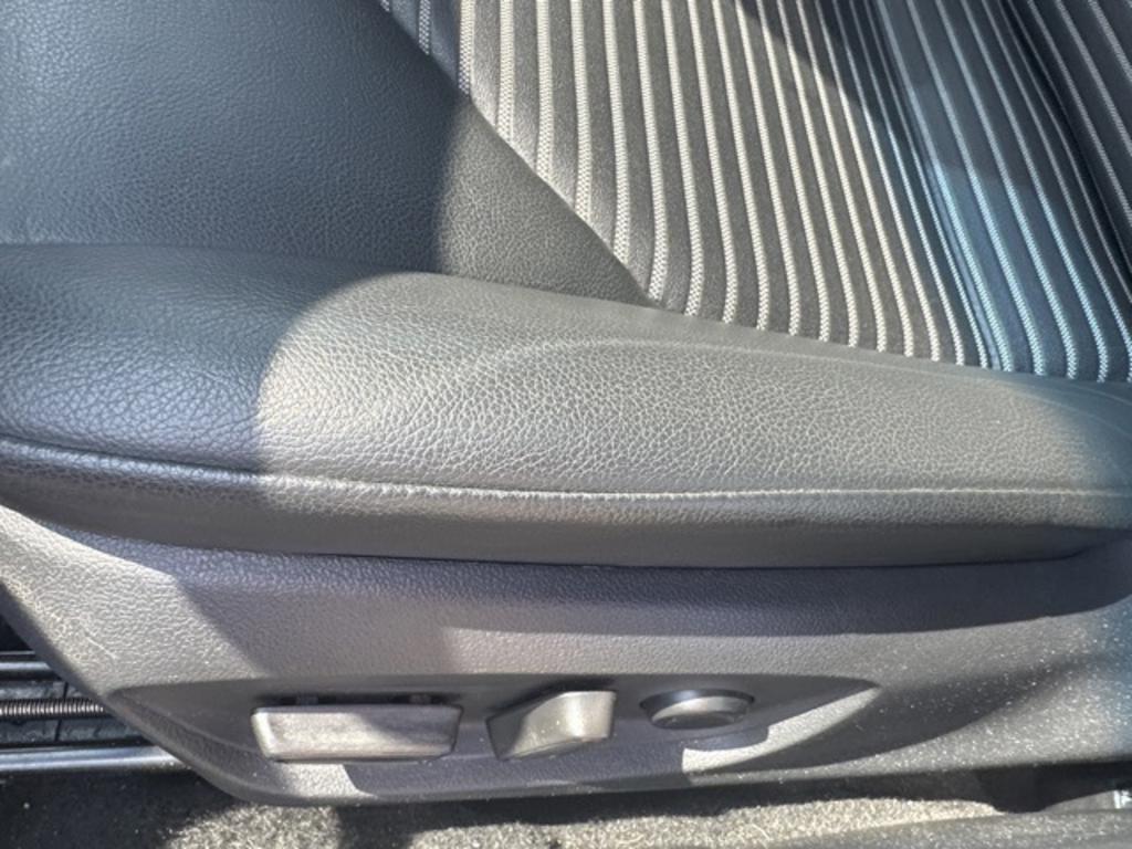 2018 Toyota Camry - $22,000