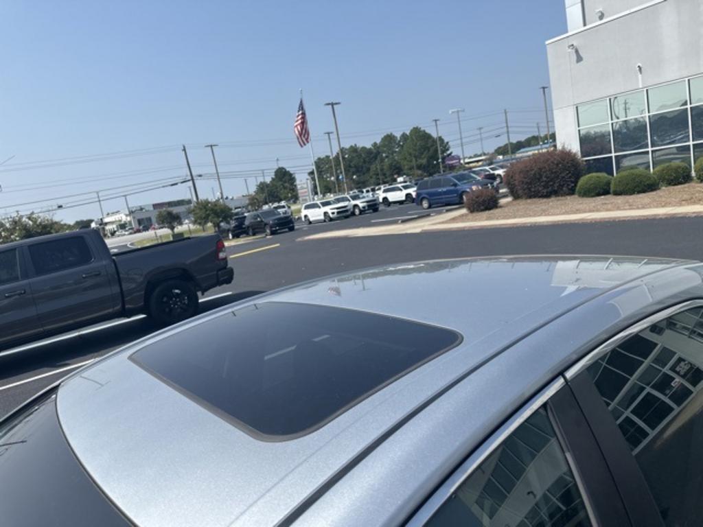 2018 Toyota Camry - $22,000