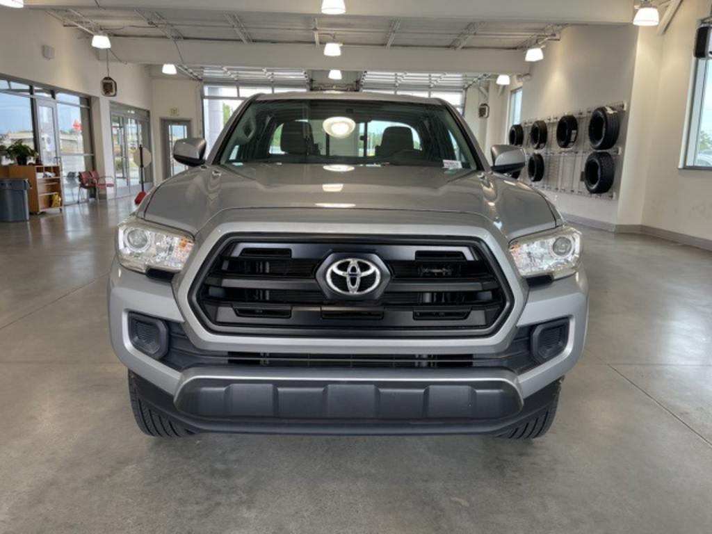 2017 Toyota Tacoma - $25,000