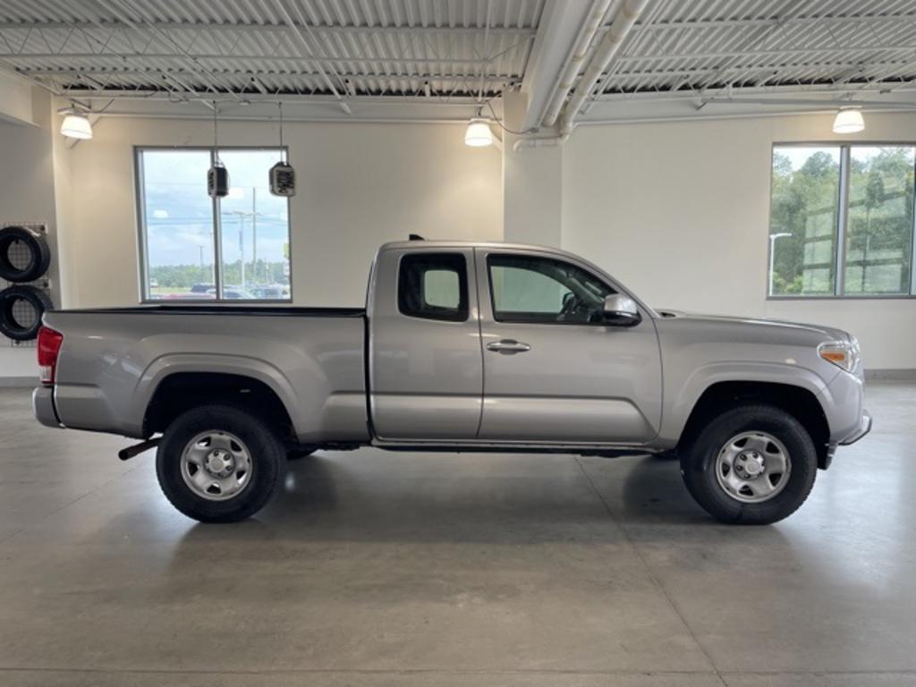 2017 Toyota Tacoma - $25,000