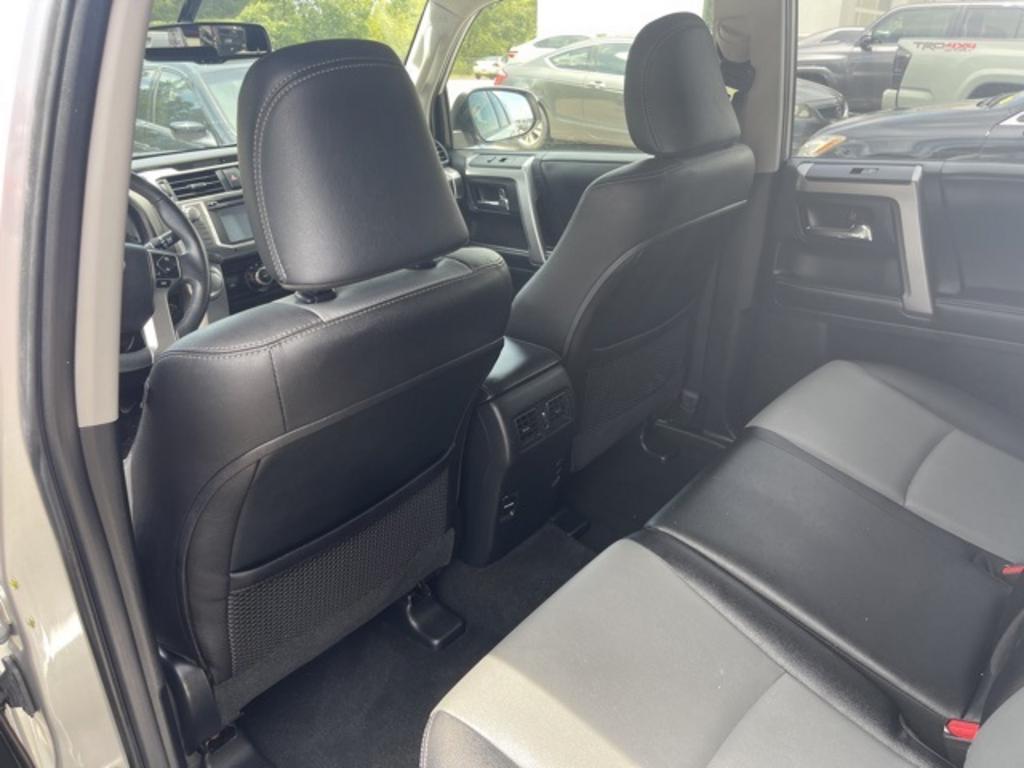 2018 Toyota 4Runner - $28,500